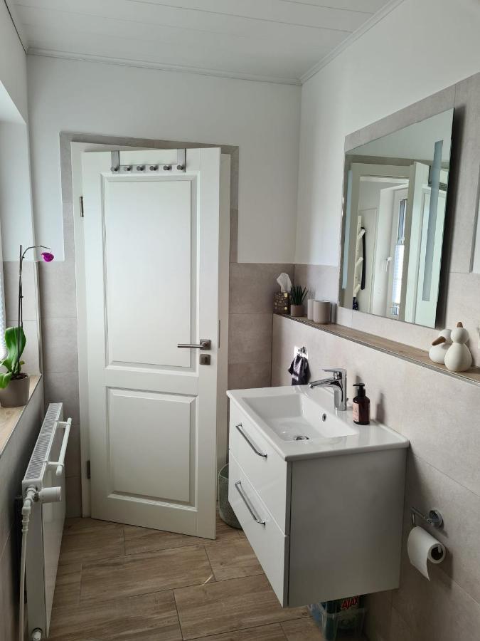Ferienwohnung Im Werder -Fuer Monteure Nicht Geeignet- Celle Exterior photo